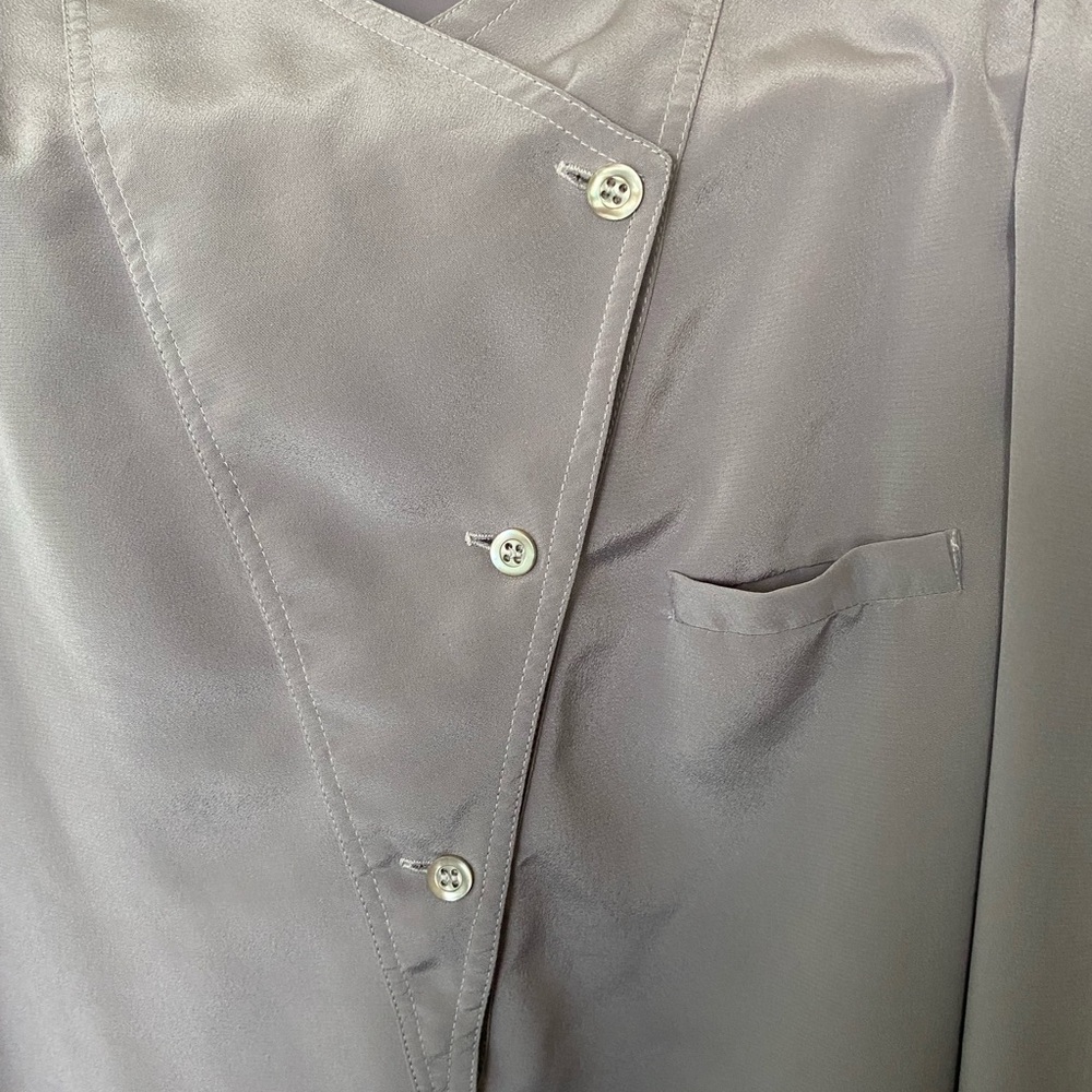 Vintage Women's Vintage grey beige top with unique details - Picture 2 of 7